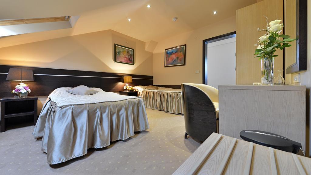 Hotel Zelengora Kragujevac Esterno foto