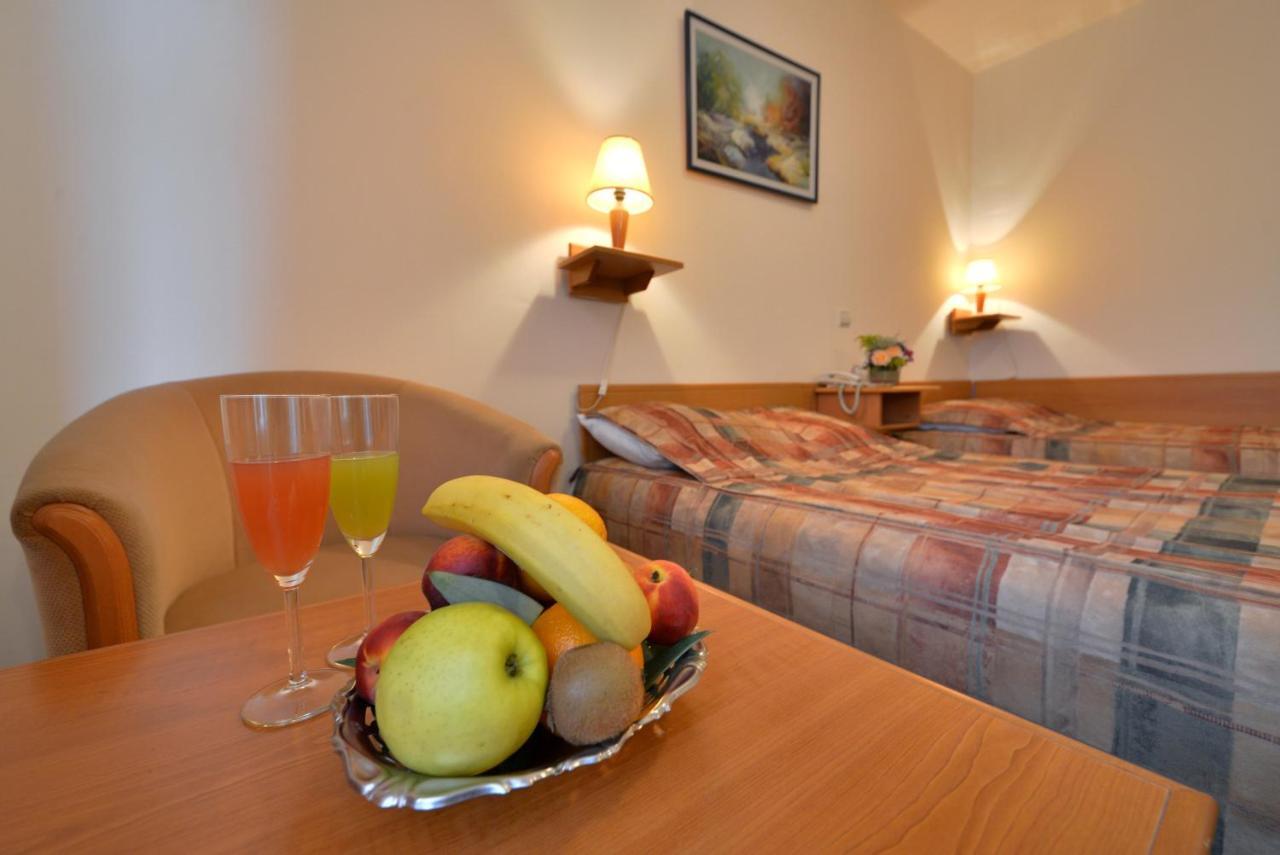 Hotel Zelengora Kragujevac Camera foto