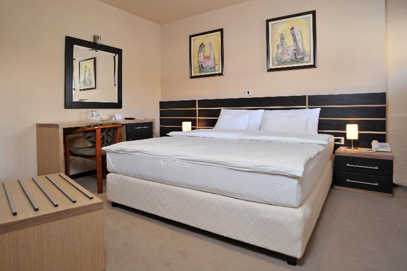 Hotel Zelengora Kragujevac Camera foto